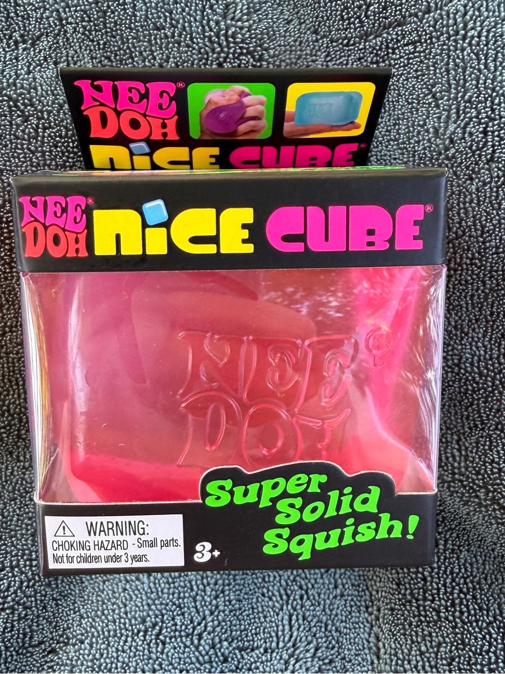 Schylling Needoh pink nice cube